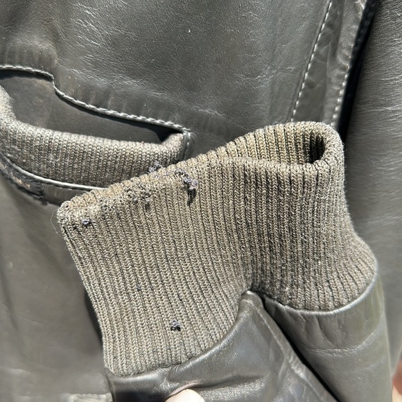 Authentic men’s Members only leather jacket - Picture 6 of 13